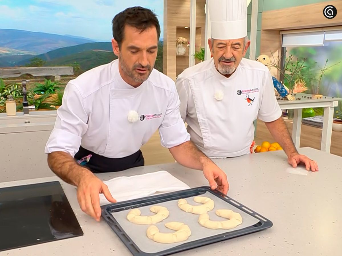 Cuece en el horno durante 10-12 minutos