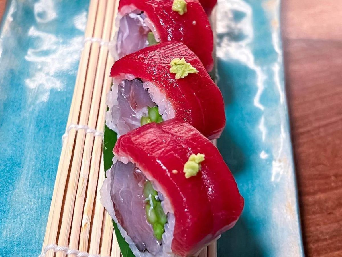 El tartar roll combina lo mejor del uramaki con el frescor del tartar.