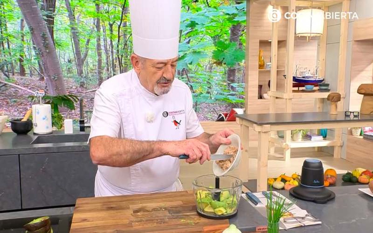 Incorpora el atún escurrido