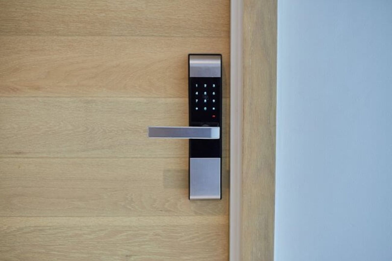 Las cerraduras electrónicas disponen de control de acceso remoto Las cerraduras electrónicas disponen de control de acceso remoto
