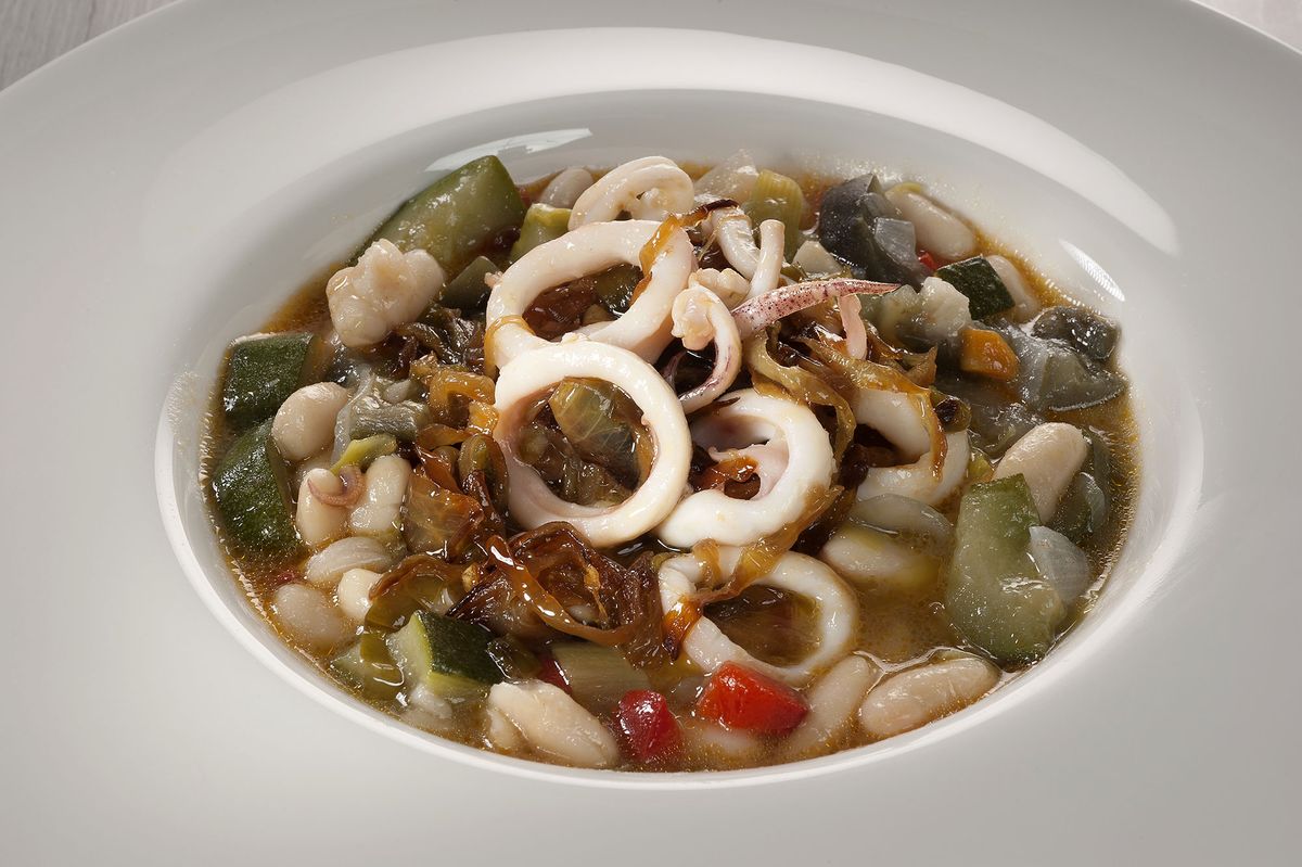 CABI0026 Amaia Alubias blancas con calamares xl