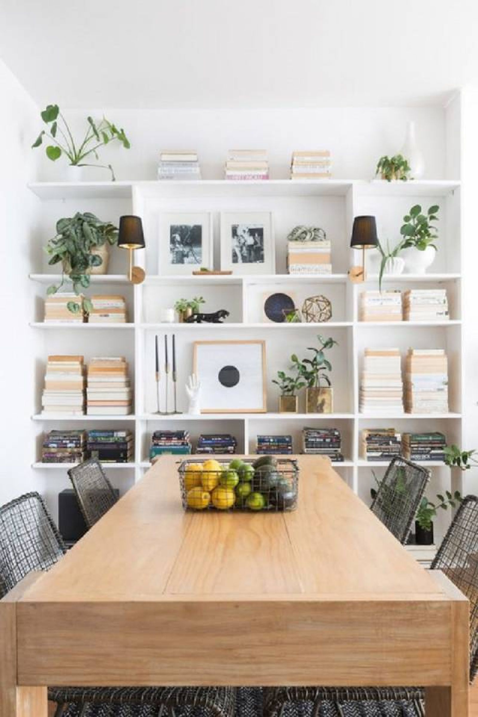 Cómo decorar estanterías con estilo 5