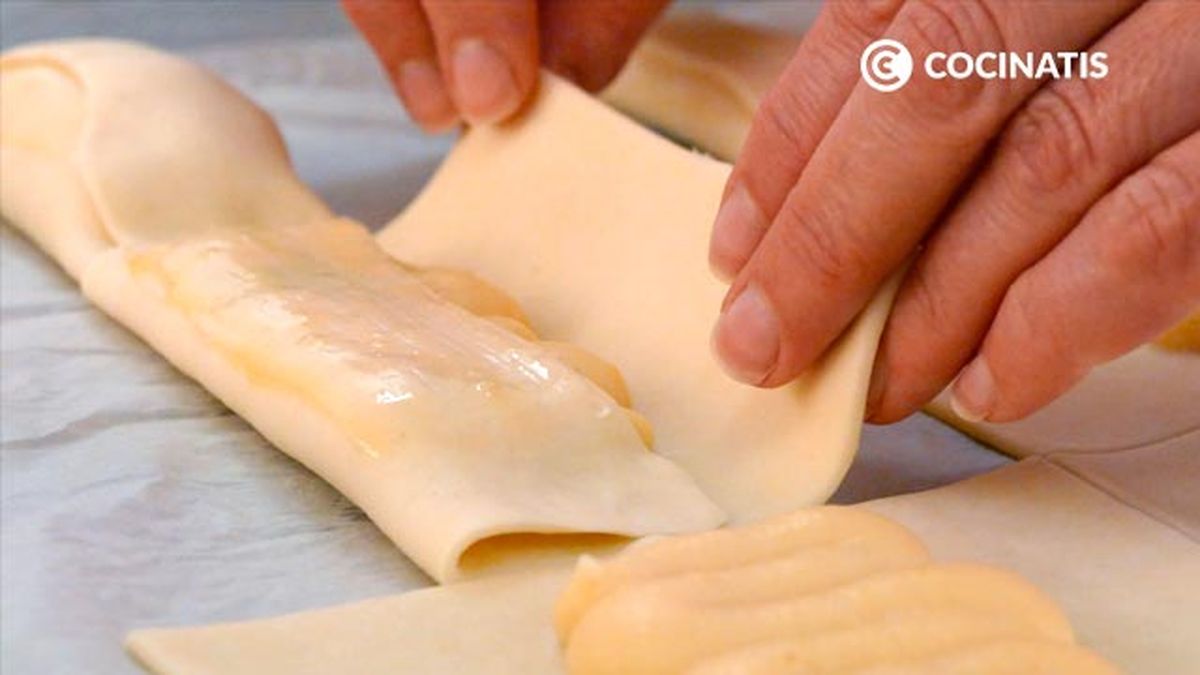 Receta de caÃ±as de chocolate y crema  paso 4