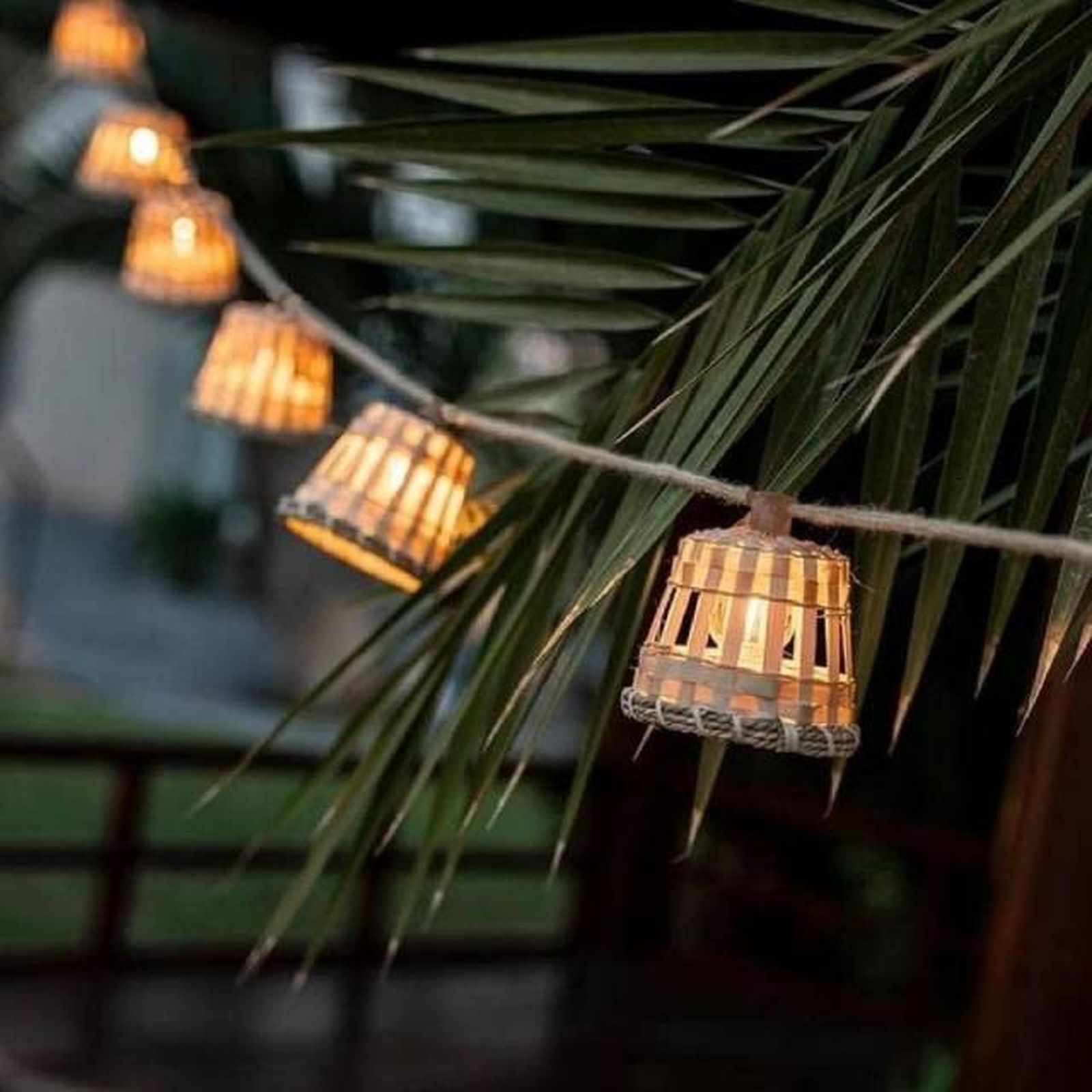 Descubre las diferentes soluciones para iluminar la terraza y crear un ambiente único 8 Descubre las diferentes soluciones para iluminar la terraza y crear un ambiente único 8