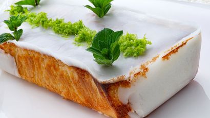 Pastel de limón glaseado
