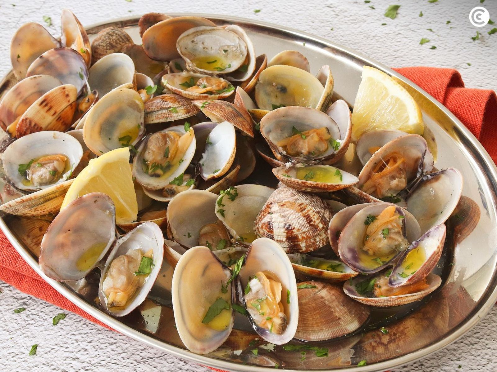 Almejas al vapor
