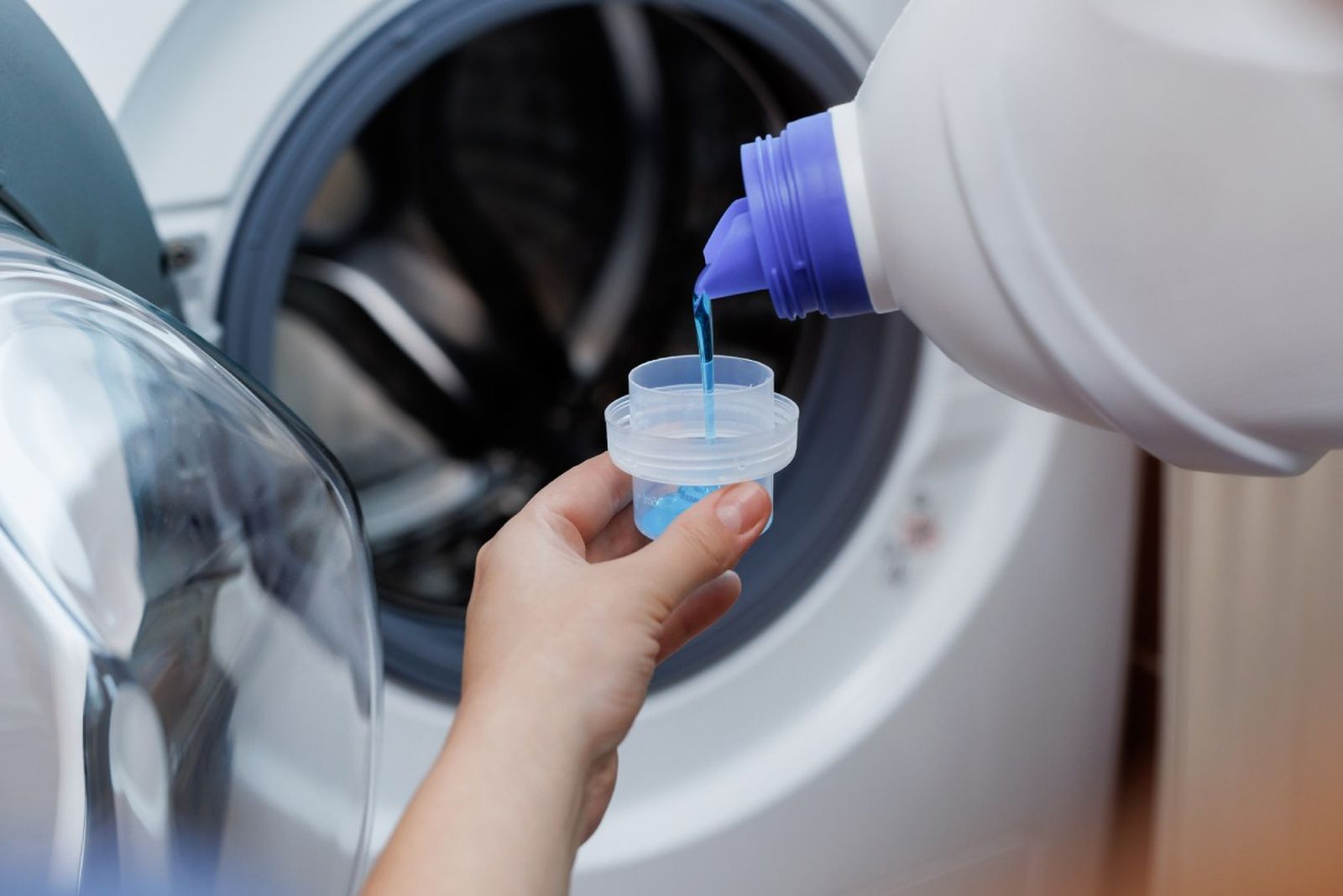 Detergente para lavadora, un producto esencial en el hogar