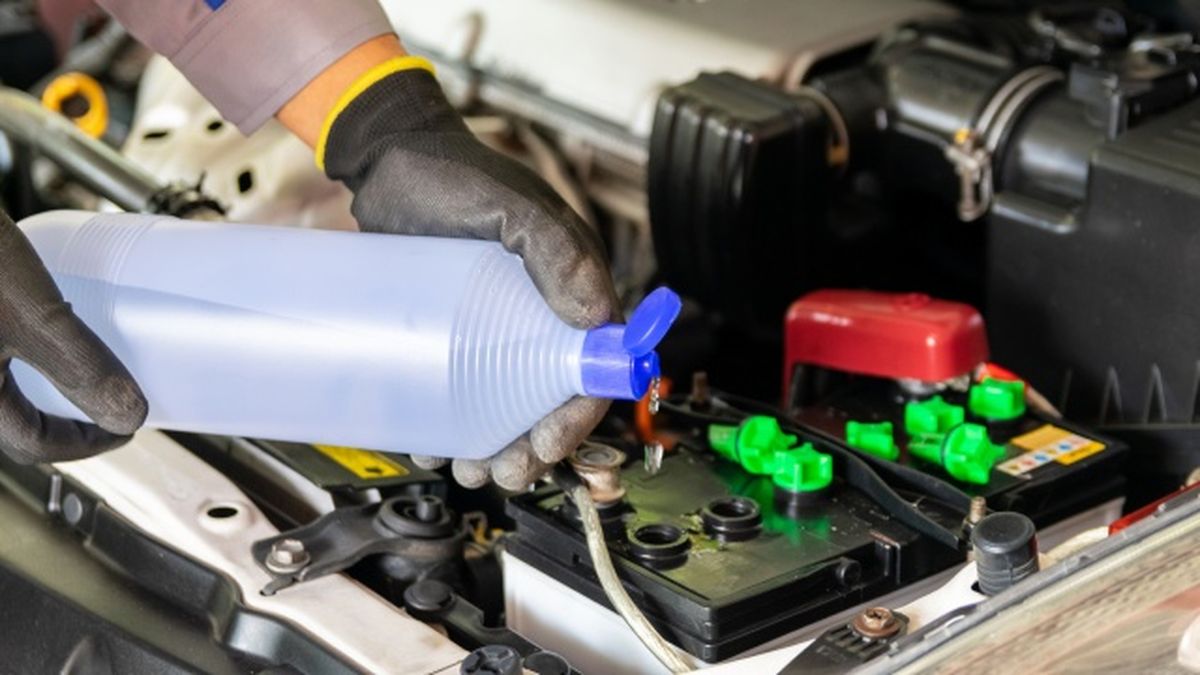 usos del agua destilada automocion hogar