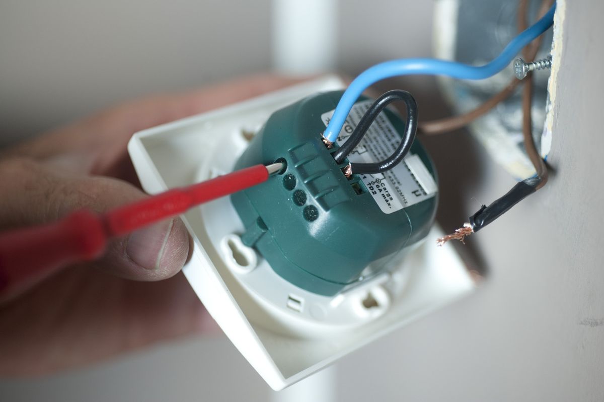 Interruptor con pulsador p4