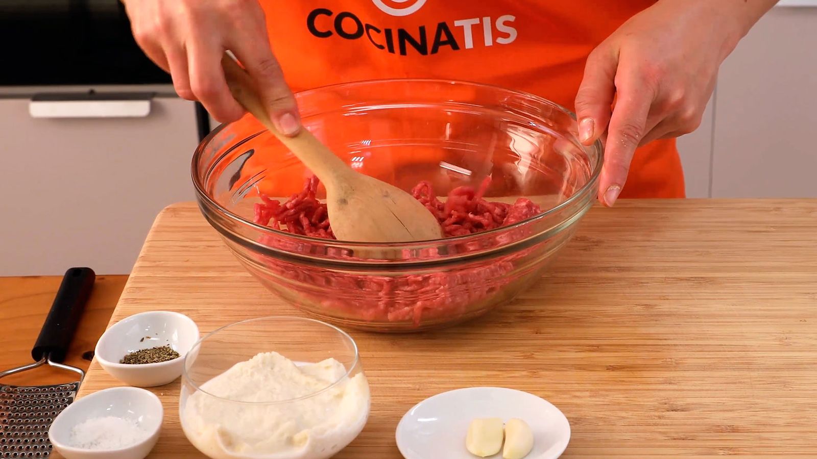 Receta de filetes rusos o hamburguesas de carne picada de vacuno paso 2 Receta de filetes rusos o hamburguesas de carne picada de vacuno paso 2