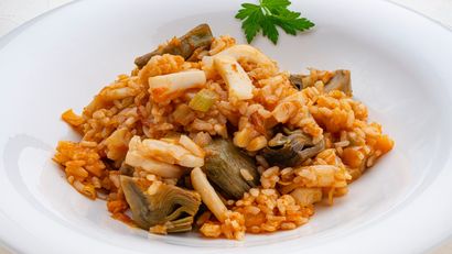Arroz con sepia y verduras, receta de Karlos Arguiñano