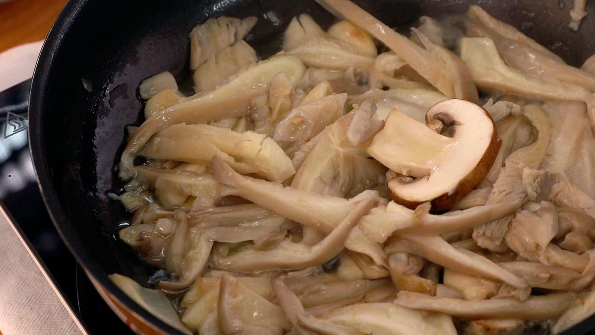 Salteado de champiñones y setas
