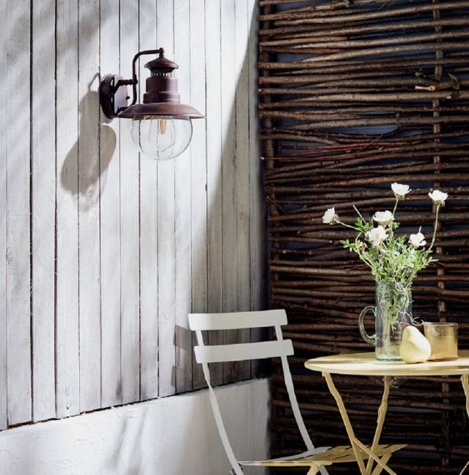 Descubre las diferentes soluciones para iluminar la terraza y crear un ambiente único 11 Descubre las diferentes soluciones para iluminar la terraza y crear un ambiente único 11