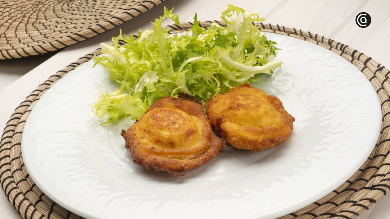 Los huevos rellenos admiten mil versiones: desde clásicos fríos hasta opciones gratinadas.