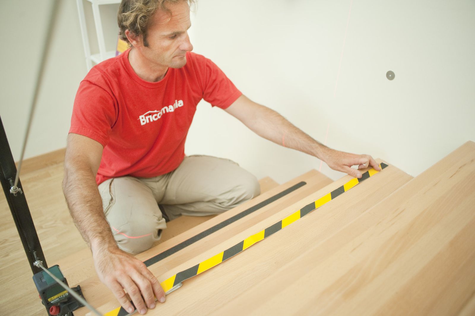 brico2 658 antideslizante escaleras paso 6