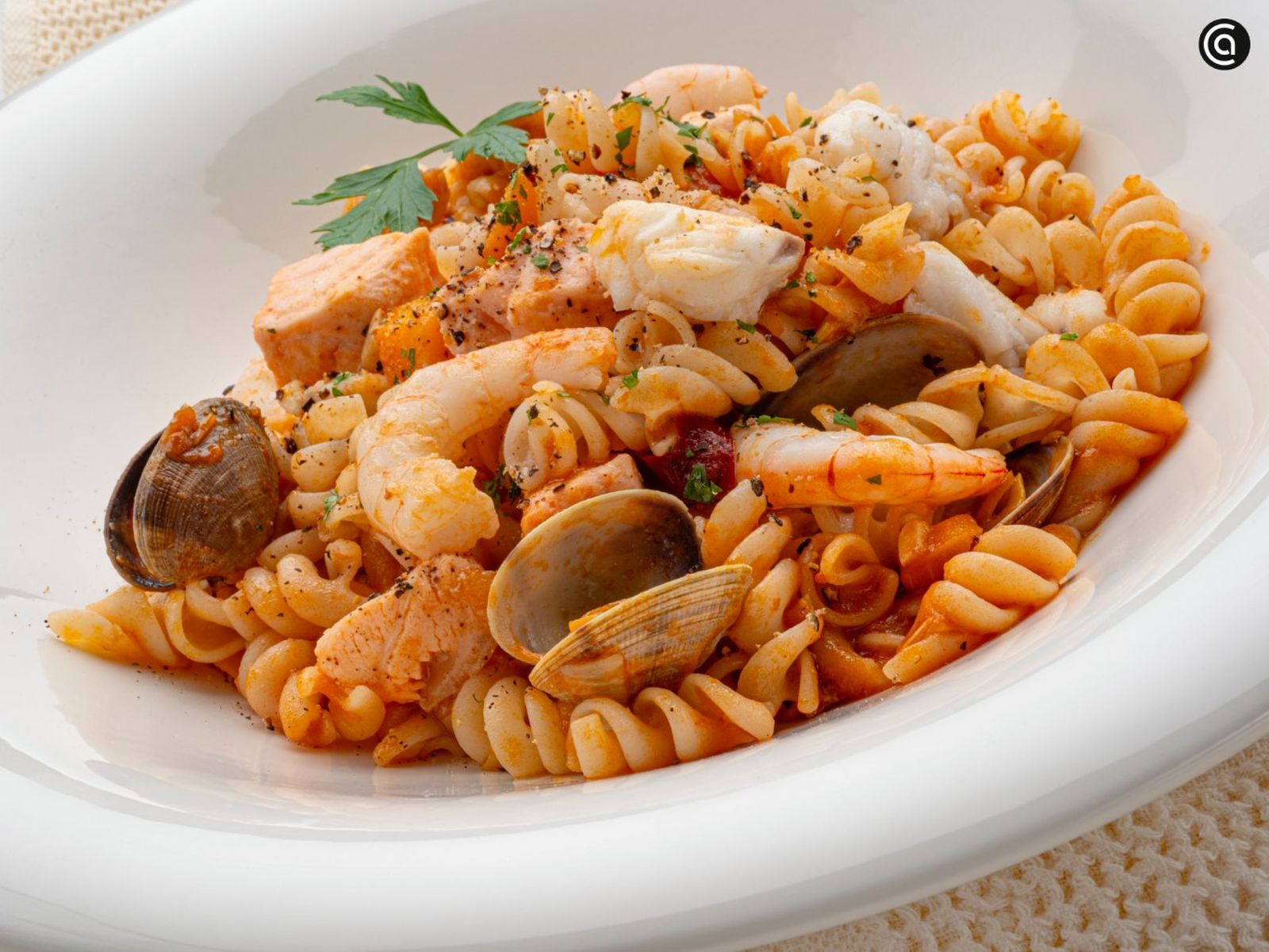 Ragout de pescado con espirales de arroz, receta de Karlos Arguiñano