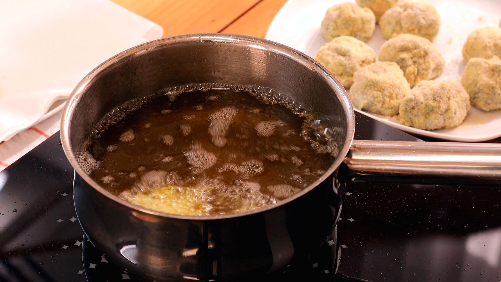 Croquetas de espinacas y piñones Paso 5 Croquetas de espinacas y piñones Paso 5
