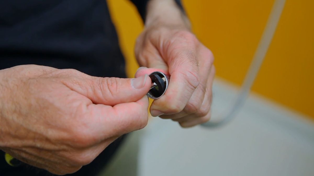 Colocar una parada de ducha con pulsador paso 4