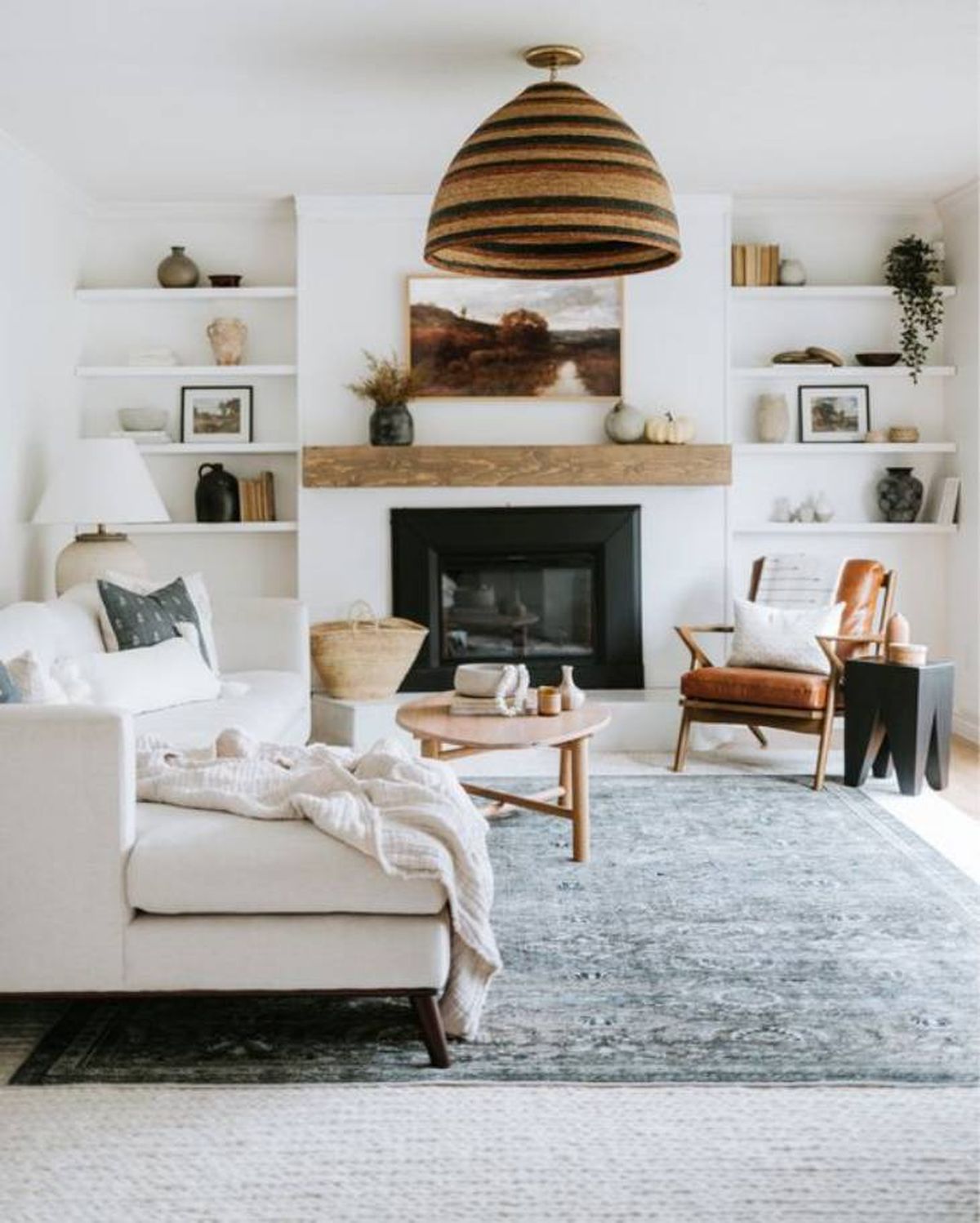 salon con chimenea moderno baldas pinterest LTK