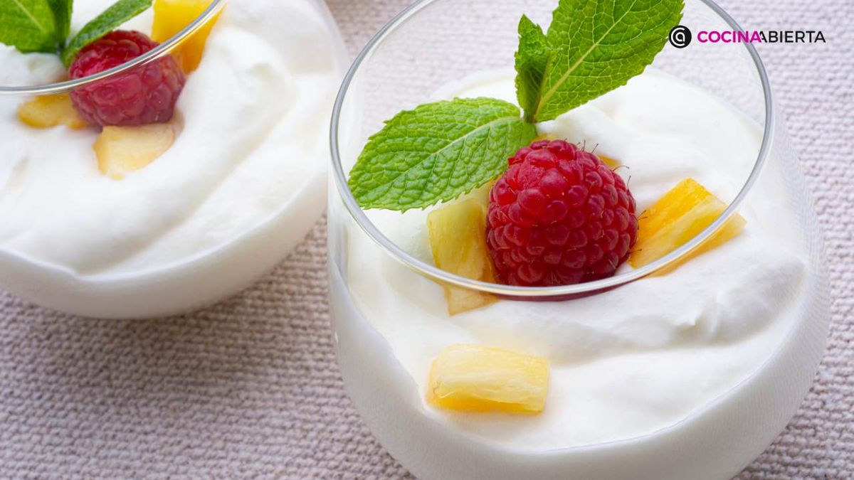 Mousse de piña, un postre rápido, fresco y con sabor