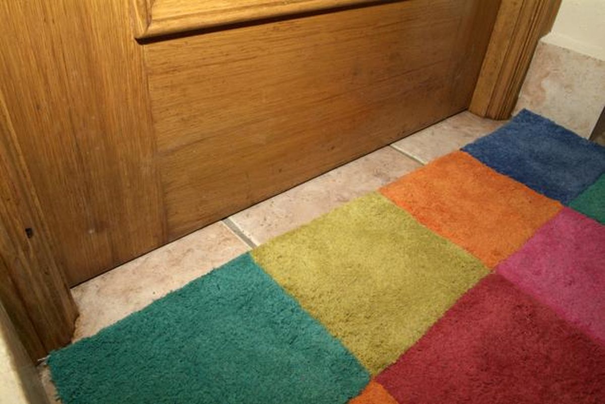 brico 0437 2 Burlete puerta entrada xl