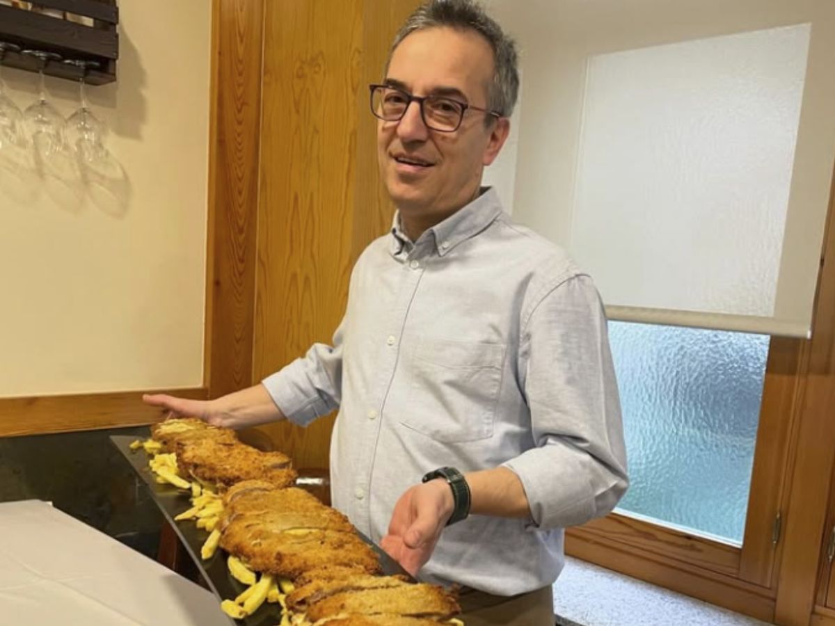 Tito Gómez es el creador del cachopo dulce 