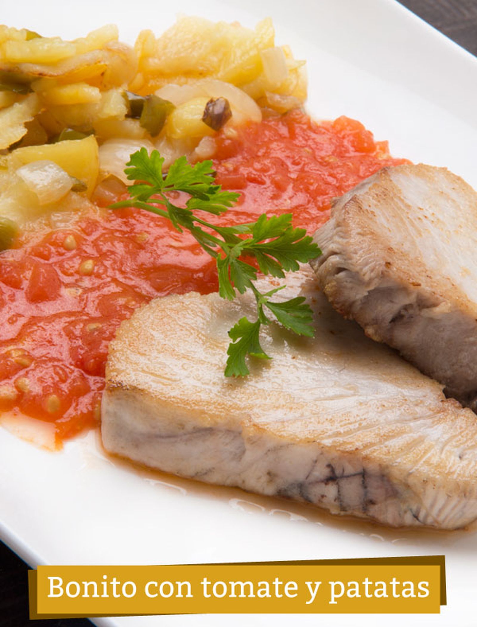 5416 1 Bonito con tomate y patatas (801) vertical xl 5416 1 Bonito con tomate y patatas (801) vertical xl