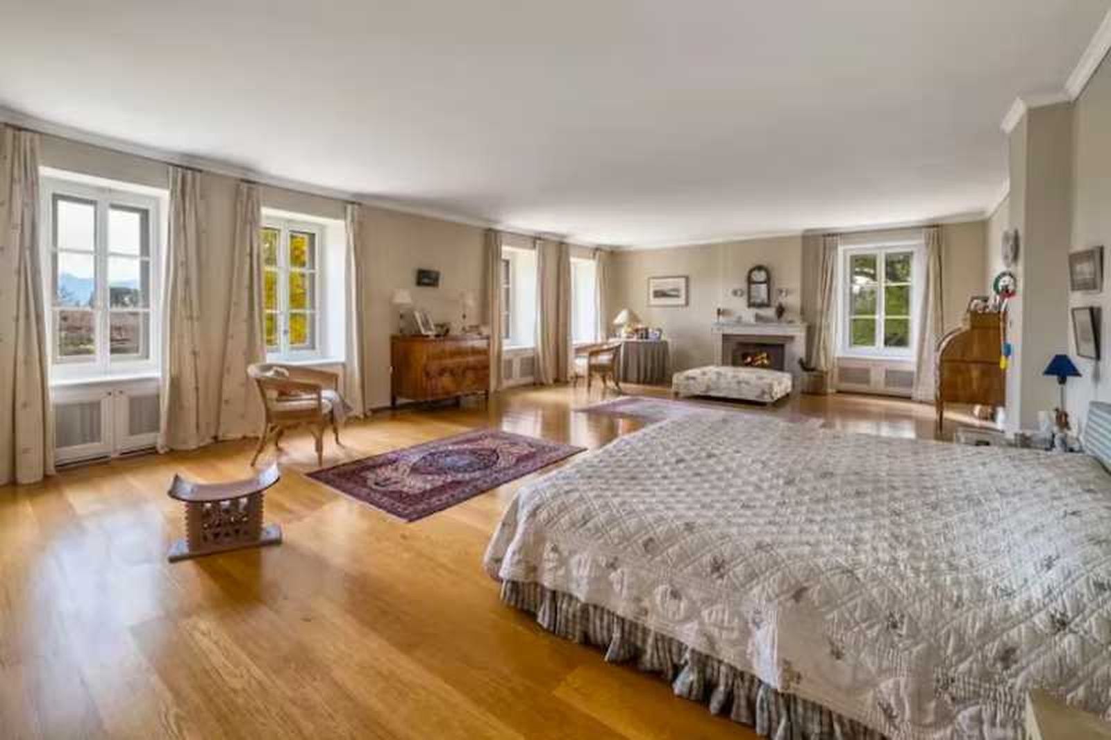 Dormitorio principal de la casa en la actualidad.