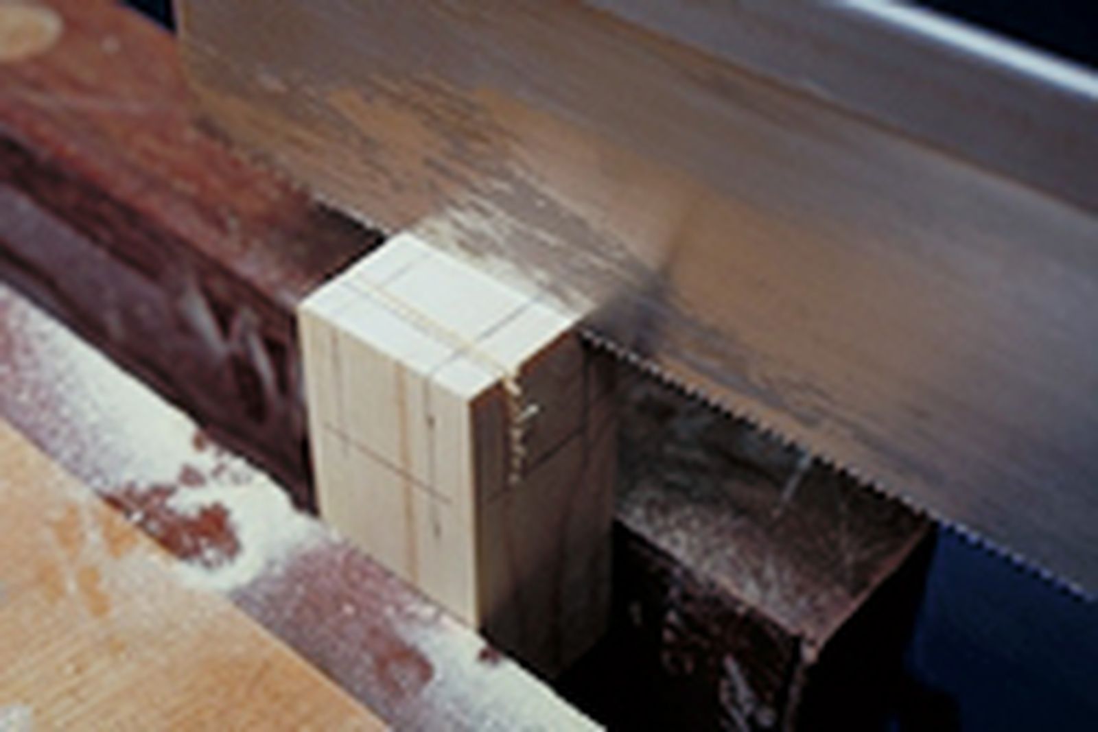 Cómo hacer un tren de madera paso 7 Cómo hacer un tren de madera paso 7