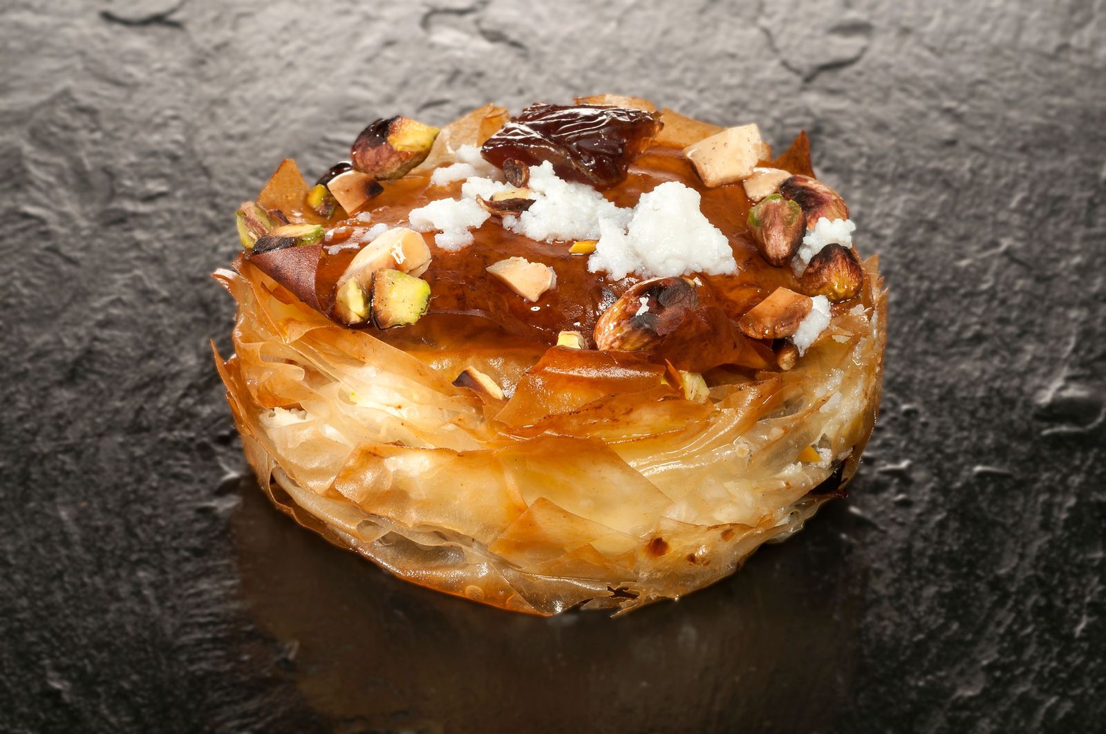 1655 Tarta de requeson, pistachos y datiles (839) xl