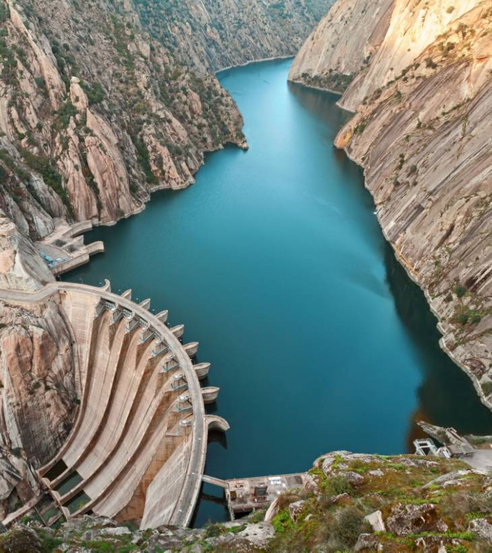 presa de aldeadavila