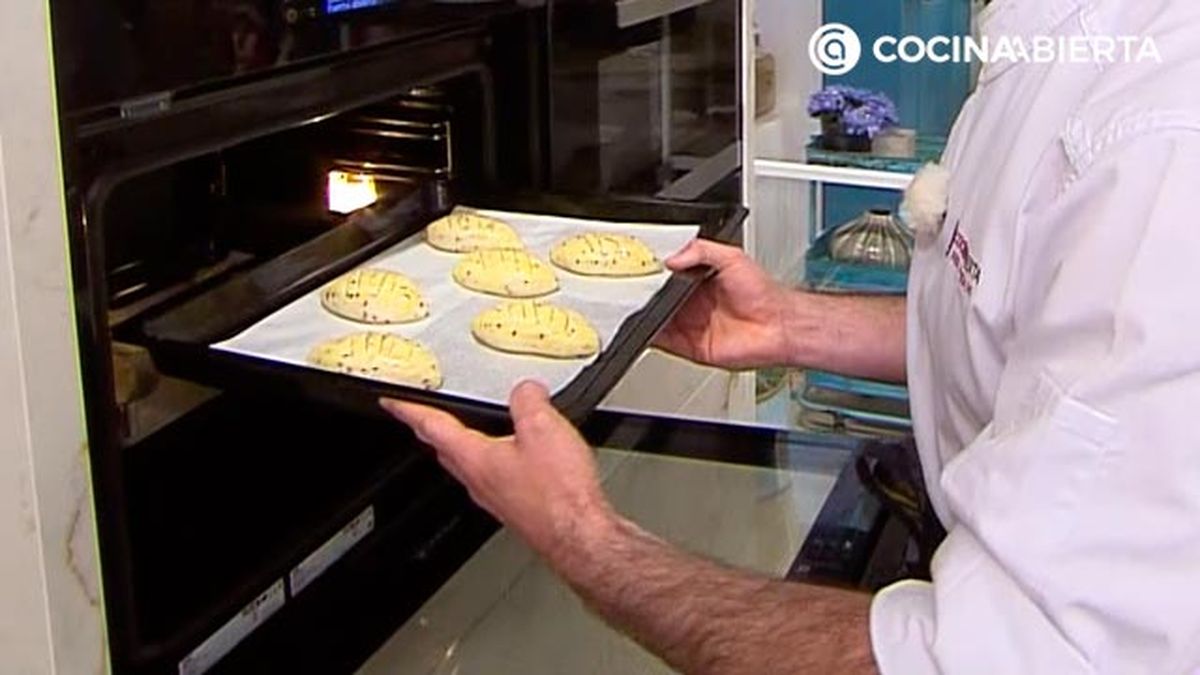 pan de viena version panecillos rellenos de crema chocolate receta joseba arguinano karl67460321 paso7