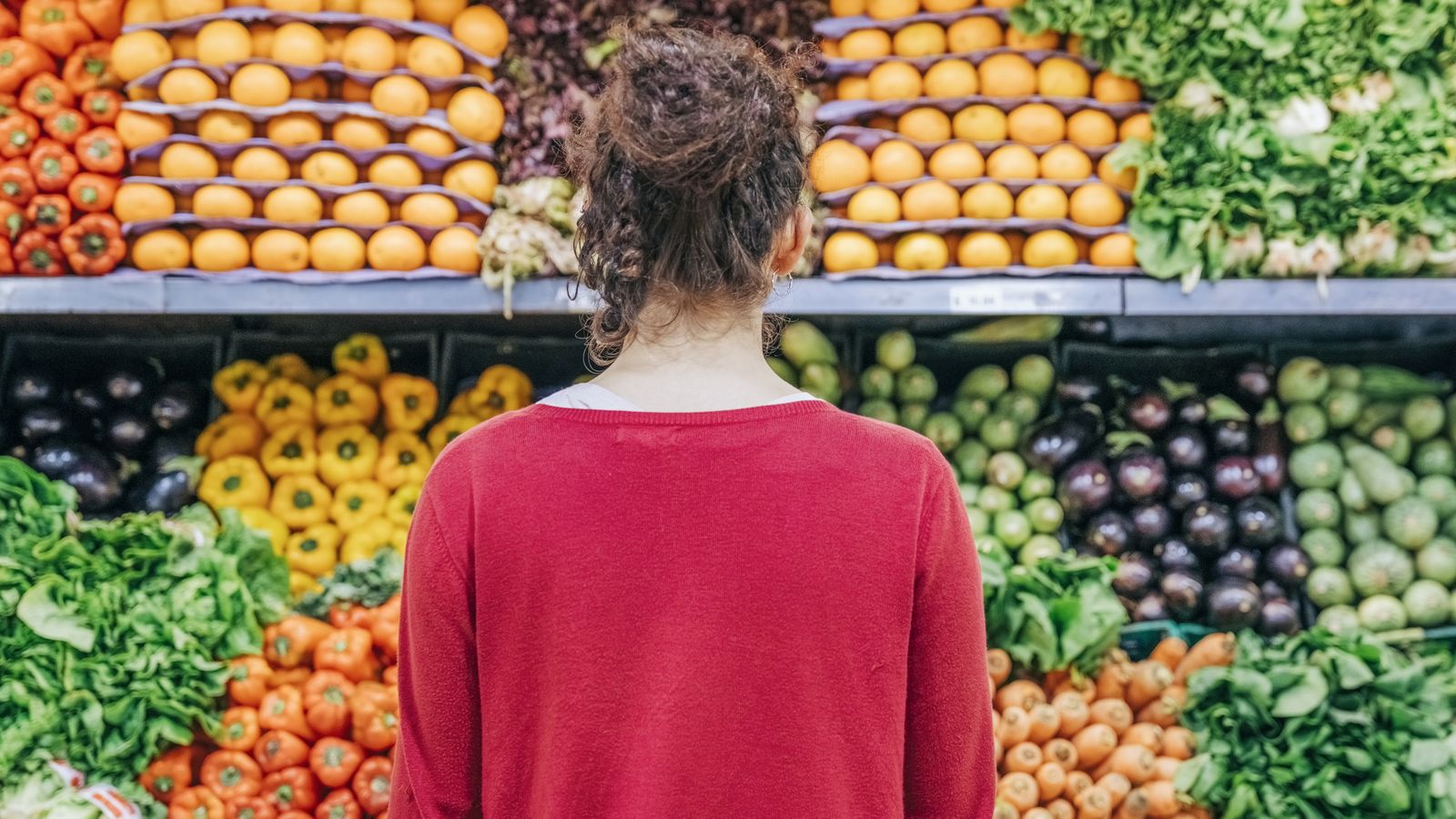 Elegir productos frescos frente a ultraprocesados reduce las emisiones en la fabricación, envasado y conservación