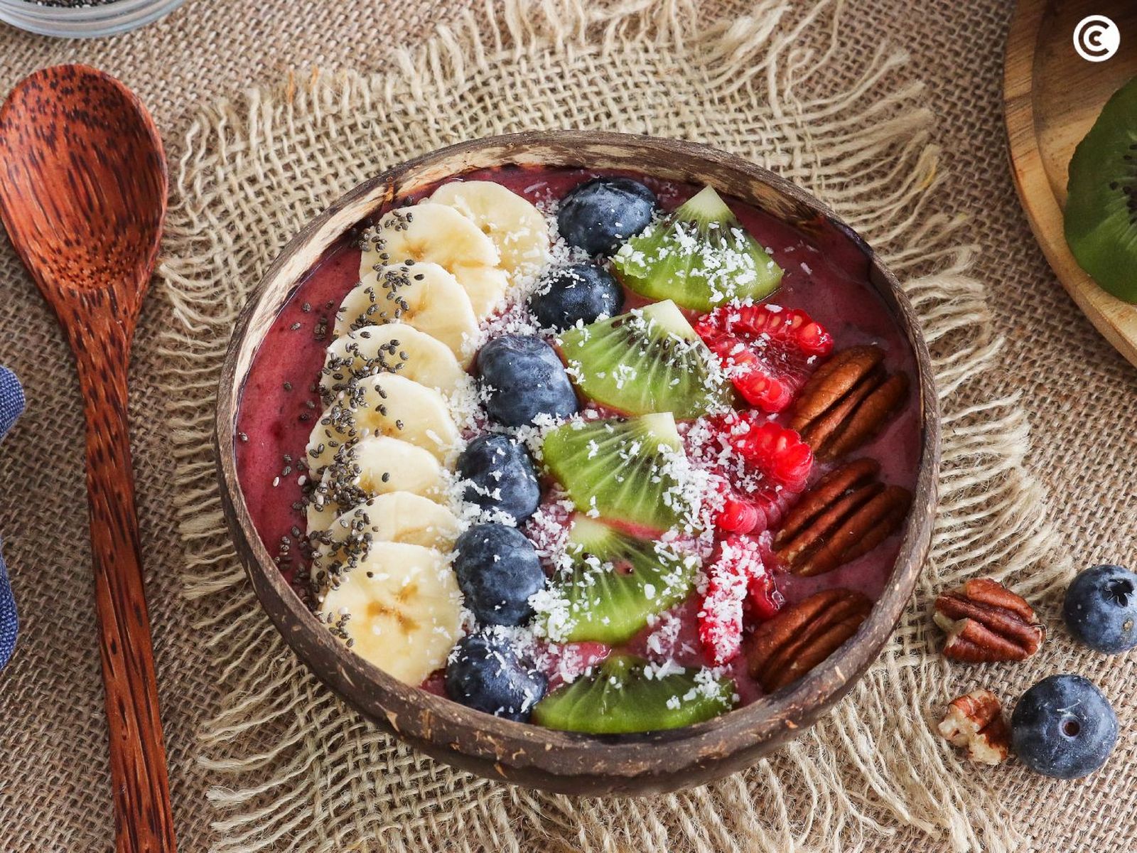 Açaí bowl Açaí bowl