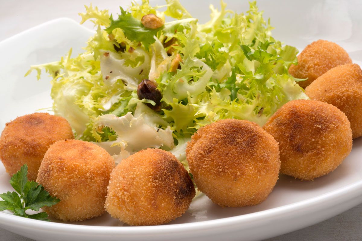 5331 Bolas de patata y sobrasada (716) xl