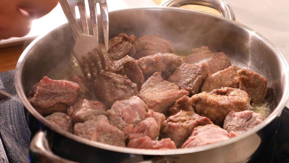 Estofado de ternera con cerveza negra   Paso 1