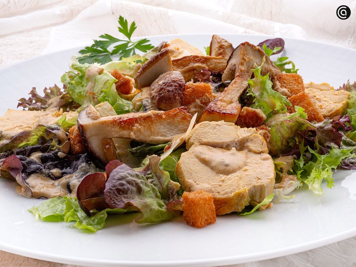 Ensalada César con hongos de Karlos Arguiñano