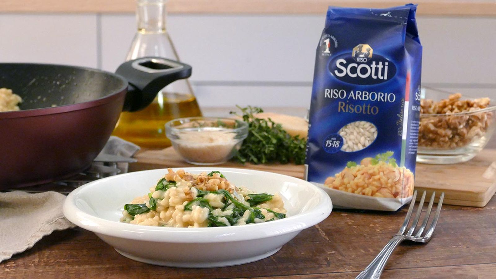 Receta de risotto de queso con espinacas y nueces paso 5 Receta de risotto de queso con espinacas y nueces paso 5