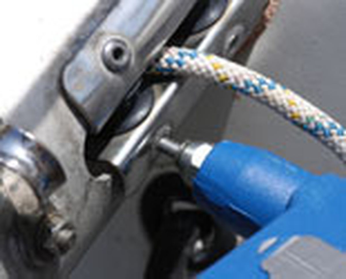 372 sustitucion de remaches 3p