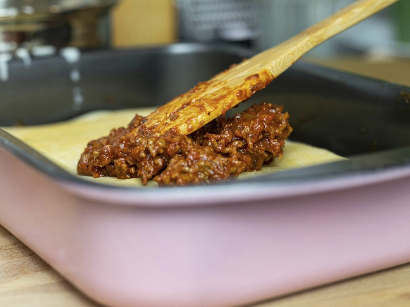 Reduce bien el sofrito y las salsas para evitar los líquidos 