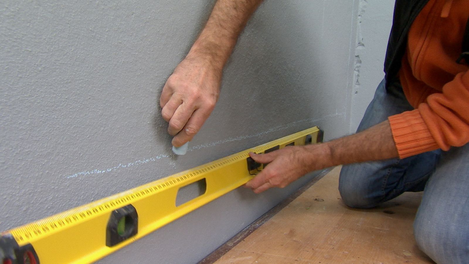 Instalación eléctrica de superficie paso 2 Instalación eléctrica de superficie paso 2