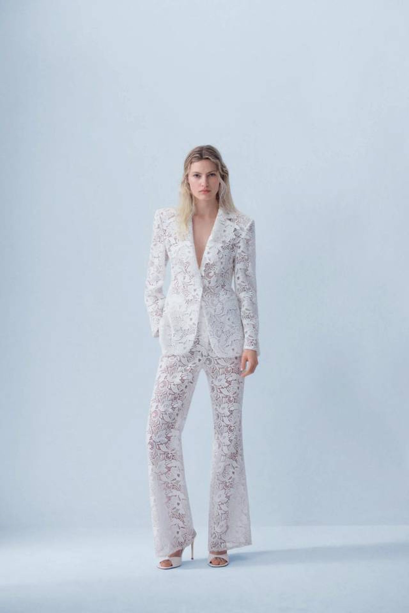 mango tiene el vestido perfecto para tu segundo look de novia o boda civil pantalon traje guipur mango tiene el vestido perfecto para tu segundo look de novia o boda civil pantalon traje guipur