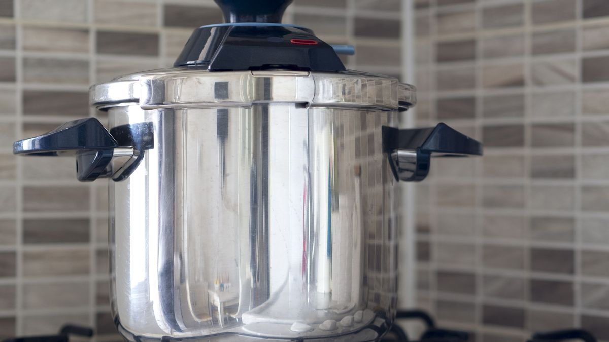 Es bastante común que los alimentos se peguen a las paredes de la olla