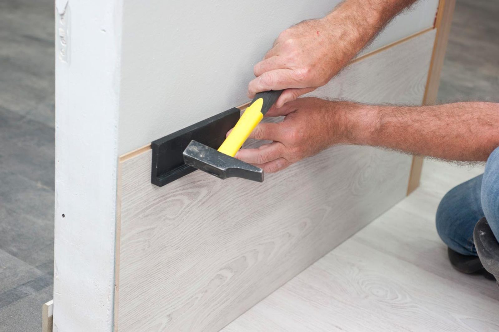 Instalar laminado decorativo p9