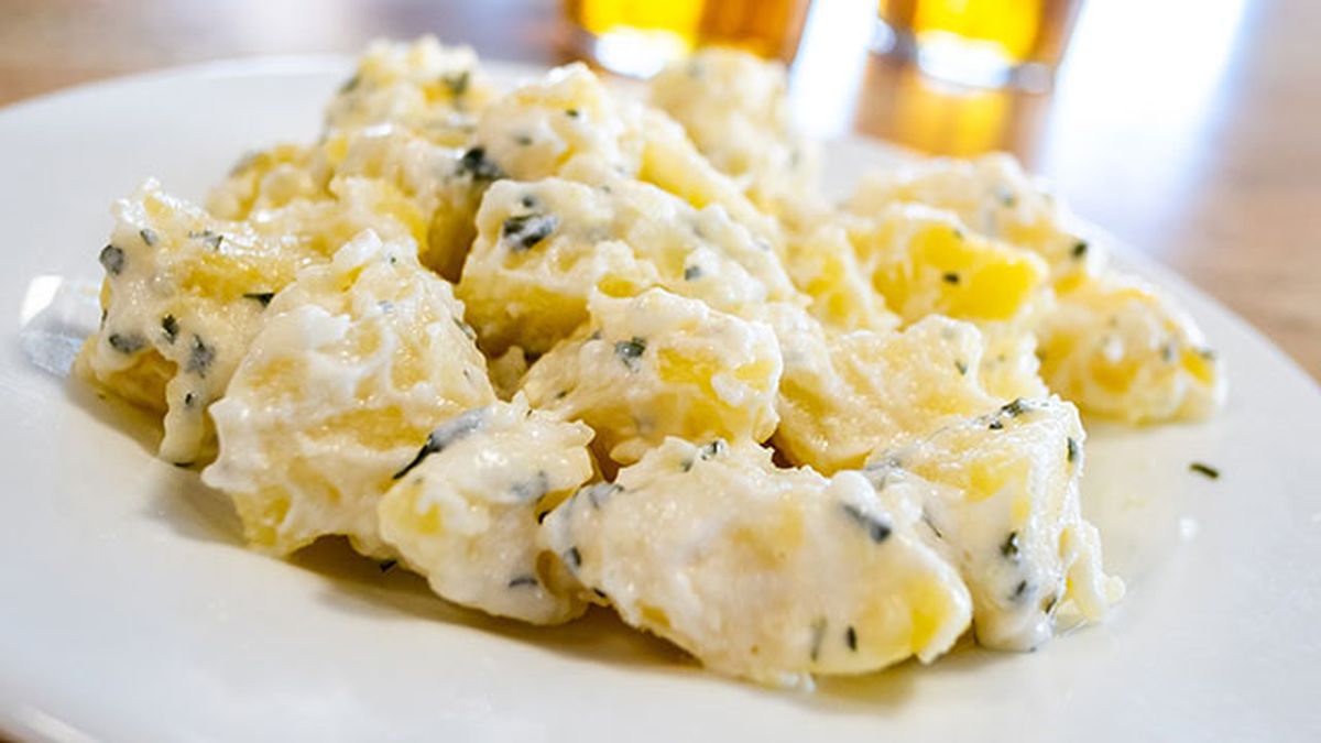 El alioli, la salsa perfecta para acompañar unas patatas