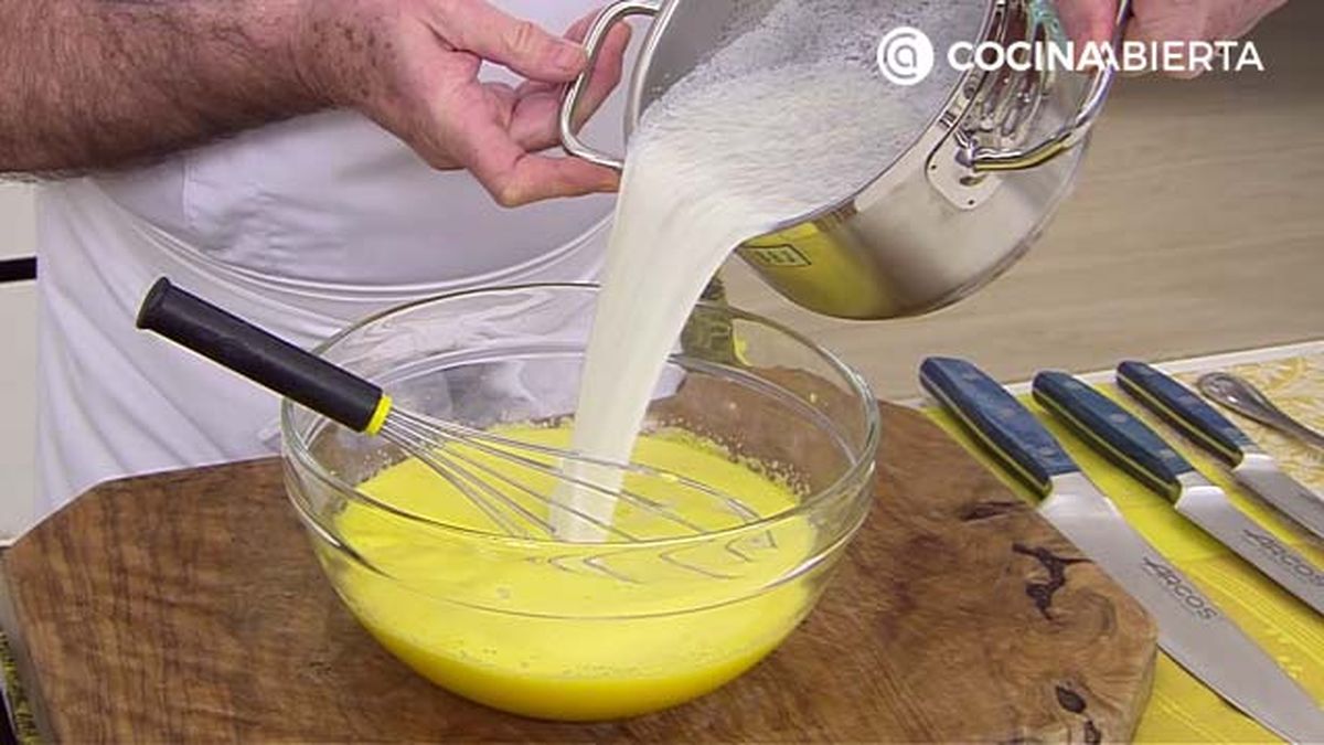 natillas caseras leche aromatizada yemas huevo