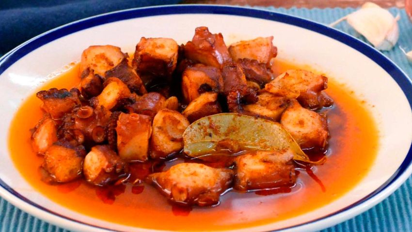 Pulpo al ajillo