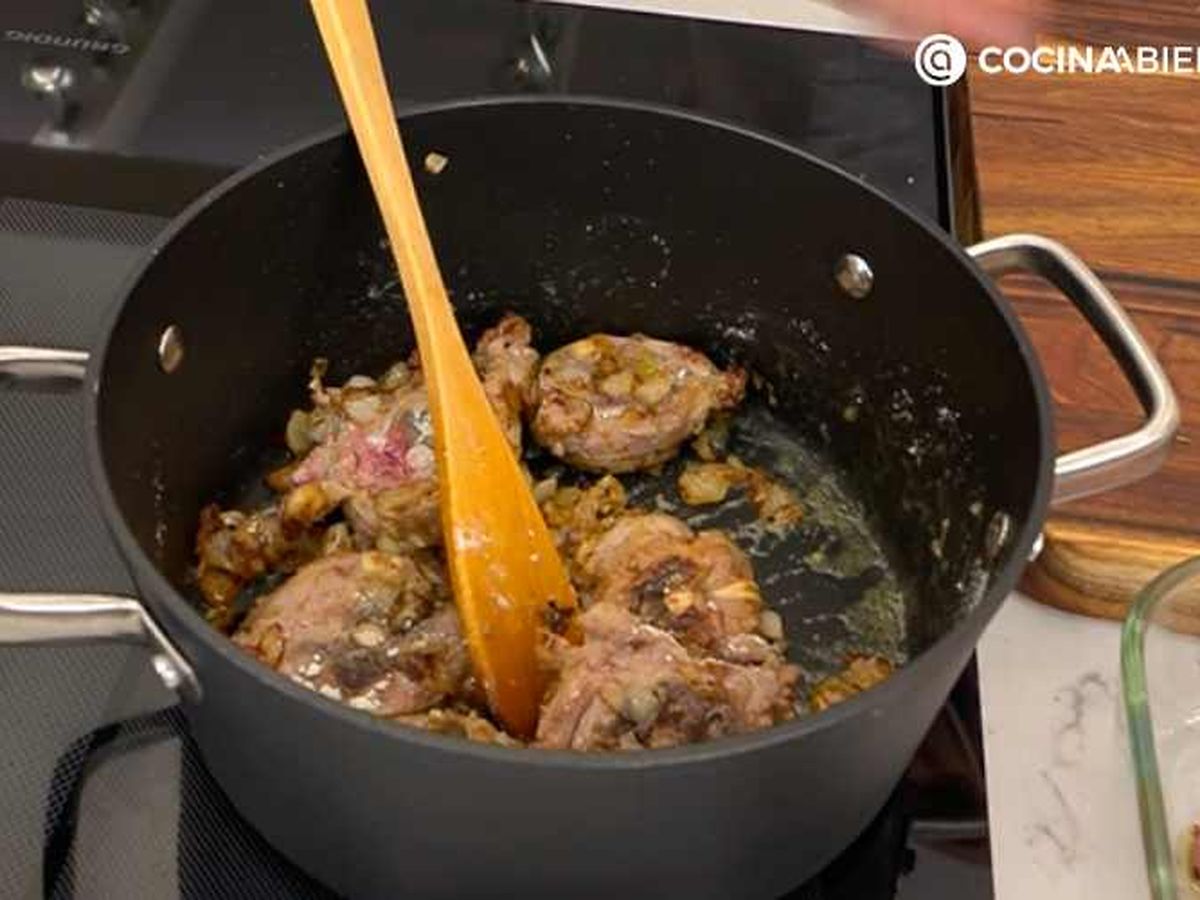 Rehoga a fuego medio