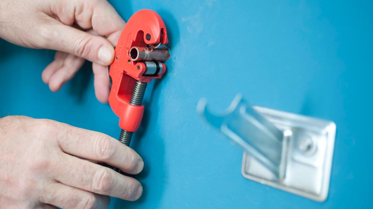 Instalacion oculta para radiador p8