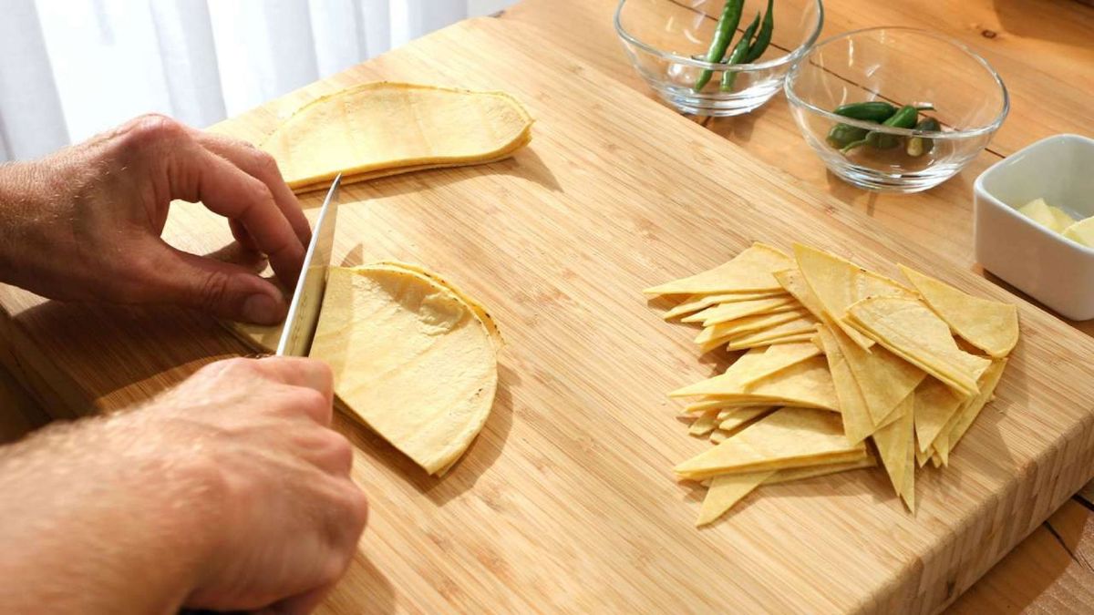 Huevos en salsa verde   Paso 1